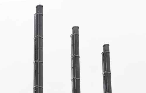 chimney-factory-pipes-industry-675978.jpeg