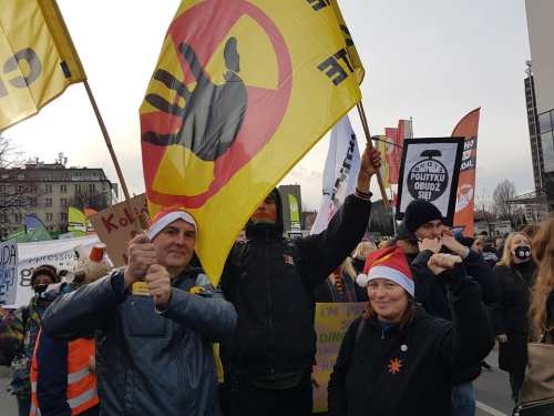 47680374_738618619825392_4966134400757530624_n